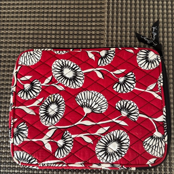 Vera Bradley Red Floral Quilted Cosmetic Pouch - Picture 4 of 5